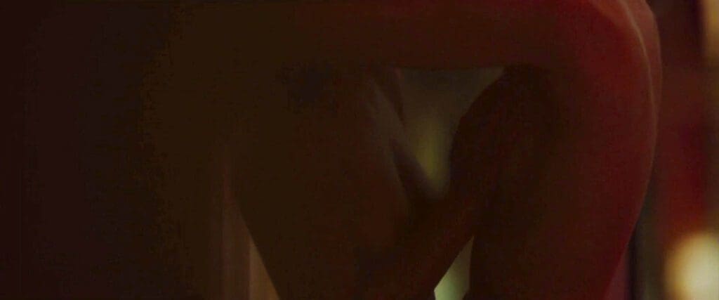 Allison Williams Nude - Lesbian Scene